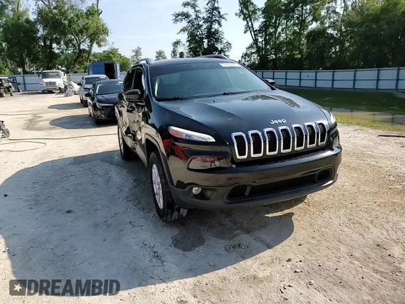 2018 Jeep Cherokee Latitude Tech Connect with VIN 1C4PJMCX7JD500971, listed as a Copart auction lot 57604465 with 133,293 mi miles and Salvage title. Bid and sale history available at DreamBid. Image 14.