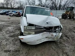 2003 Chevrolet Astro z VIN 1GNEL19X93B149218, wystawiony jako Copart lot #49489815 z przebiegiem Nie podano mil oraz Nie do naprawy • Non repairable. Historia ofert i sprzedaży dostępna na DreamBid. Obrazek 12.