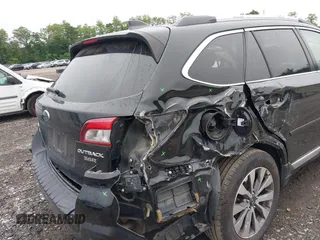 2018 Subaru Outback Touring with VIN 4S4BSETCXJ3232171, listed as a IAAI auction lot 42470956 with 124,650 mi miles and . Bid and sale history available at DreamBid. Image 6.