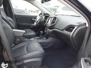2022 Jeep Cherokee Latitude Lux z VIN 1C4PJLMX3ND510914, wystawiony jako IAAI lot #41824087 z przebiegiem 80 515 mil mil oraz . Historia ofert i sprzedaży dostępna na DreamBid. Obrazek 5.