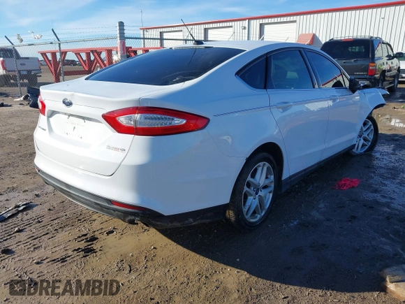 2014 Ford Fusion S with VIN 3FA6P0G78ER298657, listed as a IAAI auction lot 41634724 with Not Provided miles and . Bid and sale history available at carsss.com. Image 4.