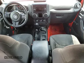 2016 Jeep Wrangler Unlimited Sport z VIN 1C4BJWDG9GL302542, wystawiony jako Copart lot #63942405 z przebiegiem 174 632 mil mil oraz Czysty tytuł • Clean title. Historia ofert i sprzedaży dostępna na DreamBid. Obrazek 8.