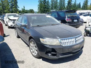 2009 Lincoln MKZ z VIN 3LNHM28T39R613353, wystawiony jako IAAI lot #42644600 z przebiegiem 243 902 mil mil oraz . Historia ofert i sprzedaży dostępna na DreamBid. Obrazek 1.
