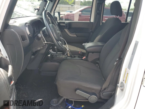2018 Jeep Wrangler Unlimited Sport S with VIN 1C4HJWDG7JL925191, listed as a Copart auction lot 60203105 with Not provided miles and Salvage title. Bid and sale history available at DreamBid. Image 7.