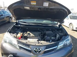 2013 Toyota RAV4 Limited with VIN 2T3DFREVXDW076447, listed as a IAAI auction lot 41834165 with 124,644 mi miles. Bid and sale history available at carsss.com. Image 10.