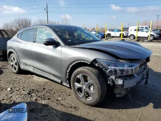2021 Ford Mustang Mach-E Select с VIN 3FMTK1SSXMMA34389, выставлен на аукционе Copart как лот 48284035 с пробегом 60 667 миль миль и Списание • Salvage title. История ставок и продаж доступна на DreamBid. Изображение 4.