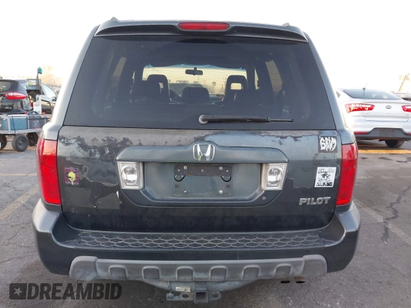 2005 Honda Pilot EX-L z VIN 2HKYF187X5H514571, wystawiony jako IAAI lot #41746538 z przebiegiem 276 994 mil mil oraz . Historia ofert i sprzedaży dostępna na DreamBid. Obrazek 16.