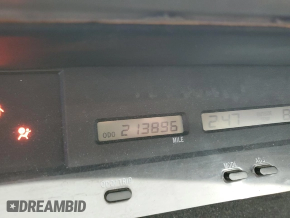 2000 Toyota Avalon XL with VIN 4T1BF28B9YU112742, listed as a Copart auction lot 54719355 with 213,896 mi miles and Salvage Title. Bid and sale history available at DreamBid. Image 9.