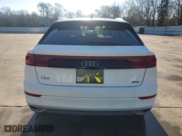 2019 Audi Q8 Premium z VIN WA1AVAF16KD010811, wystawiony jako Copart lot #42600195 z przebiegiem 42 385 mil mil oraz Czysty tytuł • Clean title. Historia ofert i sprzedaży dostępna na DreamBid. Obrazek 6.