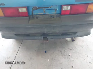 1990 Geo Metro z VIN 2C1MS2469L6015529, wystawiony jako IAAI lot #41902168 z przebiegiem 95 772 mil mil oraz . Historia ofert i sprzedaży dostępna na DreamBid. Obrazek 13.