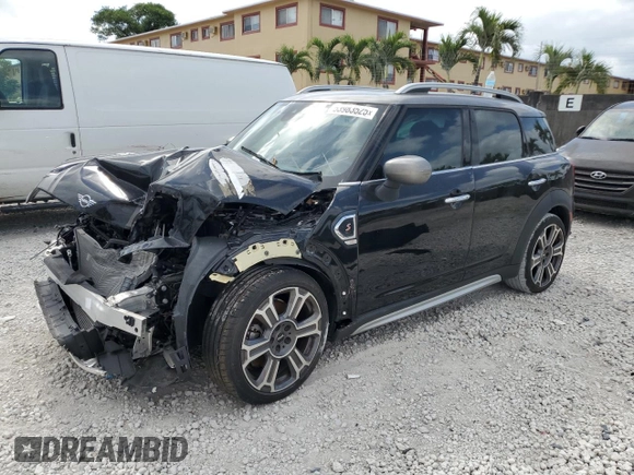 2022 MINI Countryman Cooper S with VIN WMZ53BR07N3P17772, listed as a Copart auction lot 53983525 with Not provided miles and Salvage title. Bid and sale history available at DreamBid. Image 1.