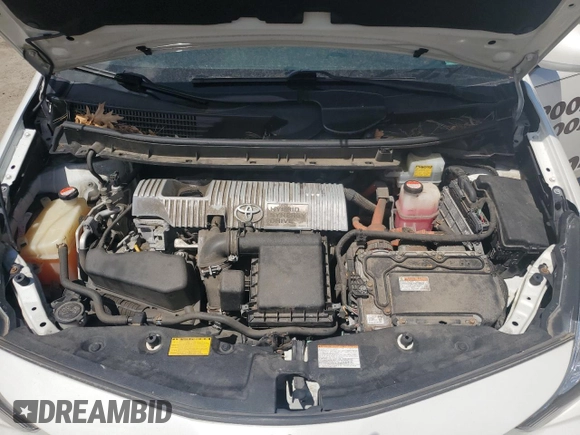 2015 Toyota Prius Two z VIN JTDZN3EU4FJ018610, wystawiony jako Copart lot #57826325 z przebiegiem 196 884 mil mil oraz Szkoda całkowita • Salvage title. Historia ofert i sprzedaży dostępna na DreamBid. Obrazek 11.
