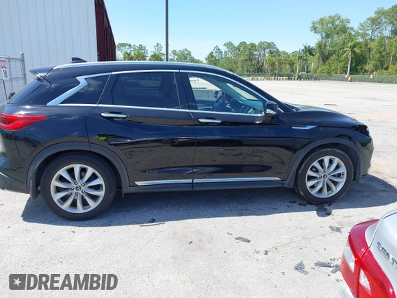 2019 Infiniti QX50 Essential z VIN 3PCAJ5M12KF122087, wystawiony jako IAAI lot #41790887 z przebiegiem 120 621 mil mil oraz . Historia ofert i sprzedaży dostępna na DreamBid. Obrazek 14.