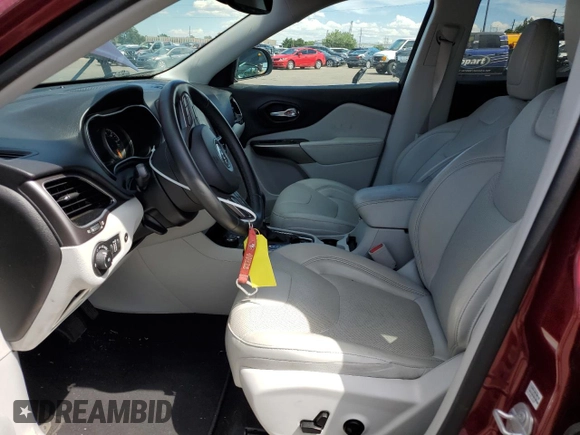 2019 Jeep Cherokee Limited with VIN 1C4PJMDX3KD305174, listed as a Copart auction lot 67926194 with 49,101 mi miles and Salvage title. Bid and sale history available at DreamBid. Image 7.