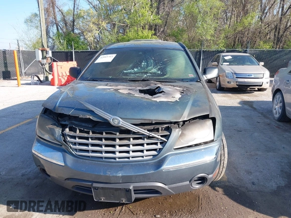 2006 Chrysler Pacifica Touring z VIN 2A4GM68476R725696, wystawiony jako IAAI lot #42003764 z przebiegiem Nie podano mil oraz . Historia ofert i sprzedaży dostępna na DreamBid. Obrazek 6.