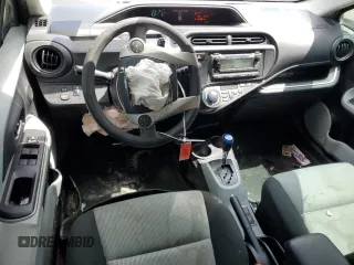 2014 Toyota Prius One with VIN JTDKDTB39E1571042, listed as a Copart auction lot 55510265 with 123,619 mi miles and Salvage Title. Bid and sale history available at DreamBid. Image 8.