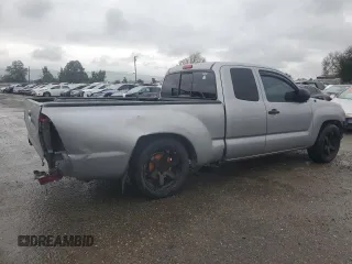 2015 Toyota Tacoma with VIN 5TFTX4CN0FX049111, listed as a Copart auction lot 47378105 with 147,524 mi miles and Salvage title. Bid and sale history available at DreamBid. Image 3.