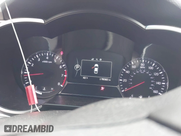 2014 Kia Optima SXL Turbo with VIN 5XXGR4A68EG283865, listed as a IAAI auction lot 41838408 with 178,582 mi miles and . Bid and sale history available at DreamBid. Image 7.