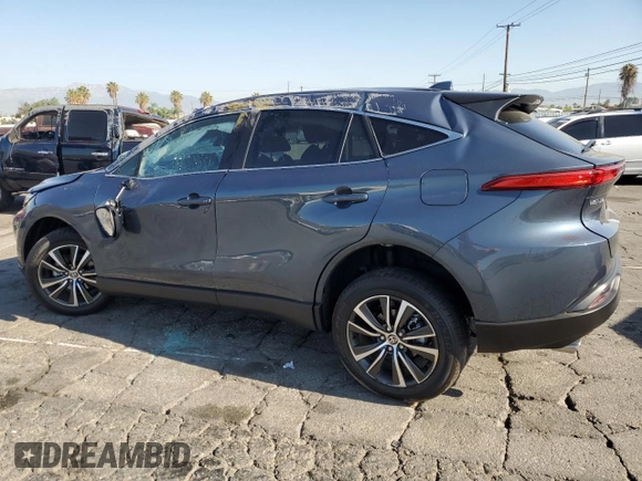 2024 Toyota Venza LE with VIN JTEAAAAH2RJ153672, listed as a Copart auction lot 63908794 with 5,414 mi miles and Salvage Title. Bid and sale history available at carsss.com. Image 2.