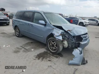 2009 Kia Sedona LX with VIN KNDMB233096317977, listed as a Copart auction lot 44360565 with 166,076 mi miles and Salvage Title. Bid and sale history available at carsss.com. Image 4.