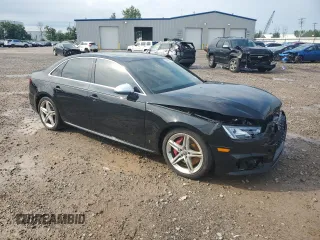 2018 Audi S4 Prestige with VIN WAUC4AF44JA233759, listed as a Copart auction lot 60683714 with 66,599 mi miles and Non Repairable. Bid and sale history available at carsss.com. Image 4.