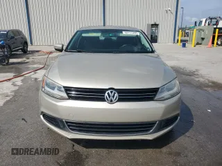 2013 Volkswagen Jetta Sedan SE with VIN 3VWDP7AJ6DM212978, listed as a Copart auction lot 52111355 with 210,114 mi miles and Salvage Title. Bid and sale history available at carsss.com. Image 5.