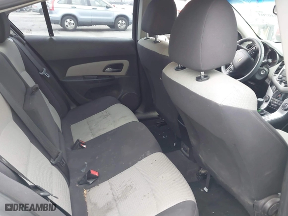 2014 Chevrolet Cruze LS with VIN 1G1PB5SG9E7168906, listed as a IAAI auction lot 42040703 with 217,199 mi miles. Bid and sale history available at carsss.com. Image 8.