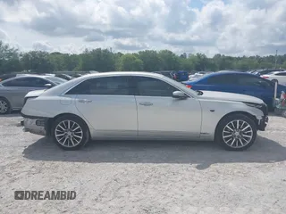 2018 Cadillac CT6 Luxury AWD z VIN 1G6KD5RS7JU101256, wystawiony jako IAAI lot #42139045 z przebiegiem 78 820 mil mil oraz . Historia ofert i sprzedaży dostępna na DreamBid. Obrazek 14.
