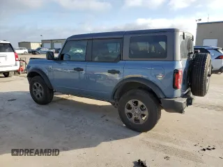 2024 Ford Bronco Big Bend z VIN 1FMDE7BH7RLA03788, wystawiony jako Copart lot #48574295 z przebiegiem 10 597 mil mil oraz Szkoda całkowita • Salvage title. Historia ofert i sprzedaży dostępna na DreamBid. Obrazek 2.