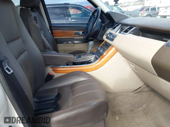 2010 Land Rover Range Rover Sport HSE Lux с VIN SALSK2D42AA227108, выставлен на аукционе IAAI как лот 41497727 с пробегом 117 562 миль миль и . История ставок и продаж доступна на DreamBid. Изображение 5.