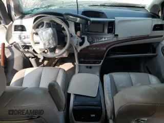 2013 Toyota Sienna XLE AAS with VIN 5TDYK3DC1DS345298, listed as a Copart auction lot 58750235 with Not provided miles and Salvage title. Bid and sale history available at DreamBid. Image 8.