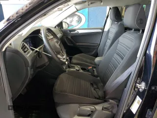 2024 Volkswagen Tiguan S с VIN 3VVFB7AXXRM118805, выставлен на аукционе Copart как лот 55282465 с пробегом 8 871 миль миль и Списание • Salvage title. История ставок и продаж доступна на DreamBid. Изображение 7.