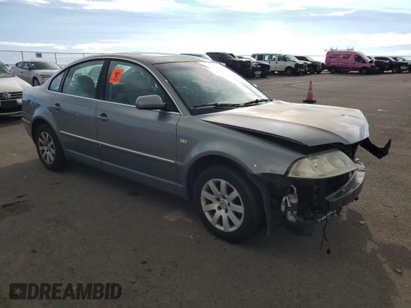 2003 Volkswagen Passat GLS z VIN WVWPD63B23P335307, wystawiony jako Copart lot #79530484 z przebiegiem 30 257 mil mil oraz Szkoda całkowita • Salvage title. Historia ofert i sprzedaży dostępna na DreamBid. Obrazek 4.