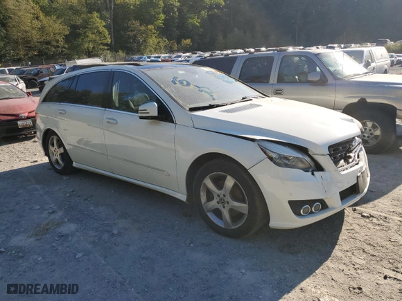 2011 Mercedes-Benz R-Class R 350 with VIN 4JGCB6FE1BA127233, listed as a Copart auction lot 73238394 with 0 mi miles and Salvage Title. Bid and sale history available at carsss.com. Image 4.
