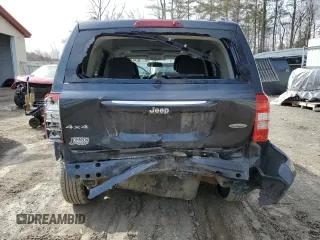 2016 Jeep Patriot High Altitude Edition with VIN 1C4NJRFB5GD585998, listed as a Copart auction lot 49702445 with 86,255 mi miles and Salvage Title. Bid and sale history available at carsss.com. Image 6.