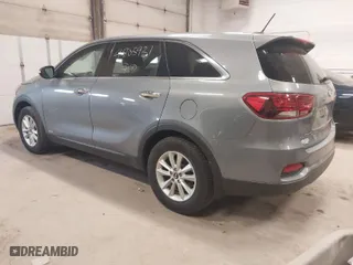 2020 Kia Sorento LX with VIN 5XYPGDA36LG639752, listed as a IAAI auction lot 41805931 with 64,402 mi miles. Bid and sale history available at carsss.com. Image 3.
