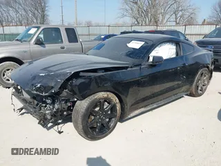 2019 Ford Mustang GT z VIN 1FA6P8CF0K5129940, wystawiony jako IAAI lot #41795075 z przebiegiem 21 758 mil mil oraz . Historia ofert i sprzedaży dostępna na DreamBid. Obrazek 17.