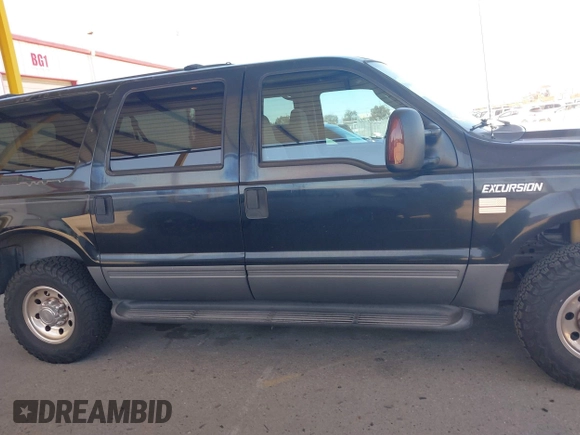 2004 Ford Excursion Special Serv with VIN 1FMNU41LX4EB42063, listed as a IAAI auction lot 41829379 with 247,432 mi miles and . Bid and sale history available at DreamBid. Image 14.