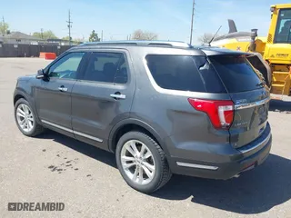 2019 Ford Explorer Limited with VIN 1FM5K8FH4KGA89296, listed as a IAAI auction lot 41968541 with 115,712 mi miles. Bid and sale history available at carsss.com. Image 3.