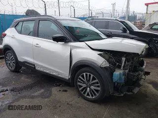 2021 Nissan Kicks SR with VIN 3N1CP5DV9ML474827, listed as a IAAI auction lot 41731945 with 115,682 mi miles. Bid and sale history available at carsss.com. Image 1.