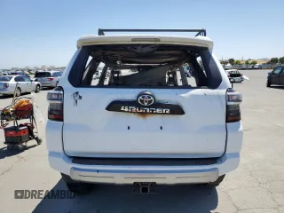 2024 Toyota 4Runner TRD Off Road с VIN JTERU5JR2R6253395, выставлен на аукционе Copart как лот 56165875 с пробегом Не указан миль и На запчасти • Non repairable. История ставок и продаж доступна на DreamBid. Изображение 6.