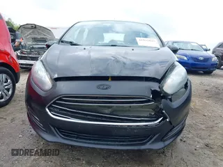 2018 Ford Fiesta SE with VIN 3FADP4EJ0JM133190, listed as a IAAI auction lot 41952815 with 69,930 mi miles. Bid and sale history available at carsss.com. Image 12.