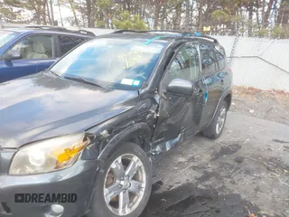 2008 Toyota RAV4 Sport with VIN JTMBK32V585065714, listed as a IAAI auction lot 41014206 with 200,648 mi miles. Bid and sale history available at carsss.com. Image 6.