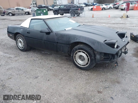 1987 Chevrolet Corvette z VIN 1G1YY3184H5124409, wystawiony jako IAAI lot #41518101 z przebiegiem 121 592 mil mil oraz . Historia ofert i sprzedaży dostępna na DreamBid. Obrazek 1.