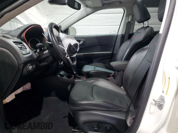 2020 Jeep Compass Trailhawk с VIN 3C4NJDDB6LT244586, выставлен на аукционе Copart как лот 57128445 с пробегом 44 040 миль миль и Списание • Salvage title. История ставок и продаж доступна на DreamBid. Изображение 7.