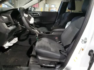 2024 Mitsubishi Outlander SE with VIN JA4J4VA85RZ054097, listed as a Copart auction lot 51607115 with 5,692 mi miles and Salvage Title. Bid and sale history available at carsss.com. Image 7.