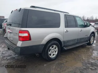 2007 Ford Expedition Max XLT z VIN 1FMFK16537LA27033, wystawiony jako IAAI lot #41695330 z przebiegiem 247 210 mil mil oraz . Historia ofert i sprzedaży dostępna na DreamBid. Obrazek 4.