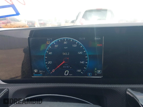 2021 Mercedes-Benz A 220 z VIN W1K3G4EB5MJ285990, wystawiony jako IAAI lot #41924555 z przebiegiem 45 187 mil mil oraz . Historia ofert i sprzedaży dostępna na DreamBid. Obrazek 7.