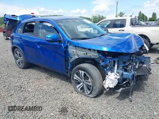 2024 Mitsubishi Outlander S z VIN JA4ARUAU2RU017787, wystawiony jako IAAI lot #42283539 z przebiegiem Nie podano mil oraz . Historia ofert i sprzedaży dostępna na DreamBid. Obrazek 1.