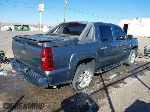 2008 Chevrolet Avalanche LS with VIN 3GNFK12308G226636, listed as a IAAI auction lot 41392242 with 276,774 mi miles and . Bid and sale history available at DreamBid. Image 4.